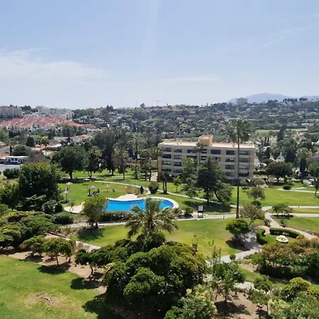 Modern With Stunning Views *