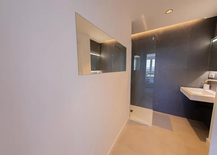 Apartman Modern With Stunning Views *