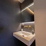 Modern With Stunning Views Appartement